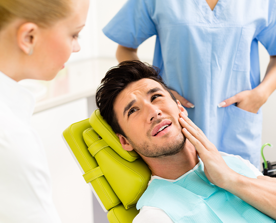 dental patient in pain